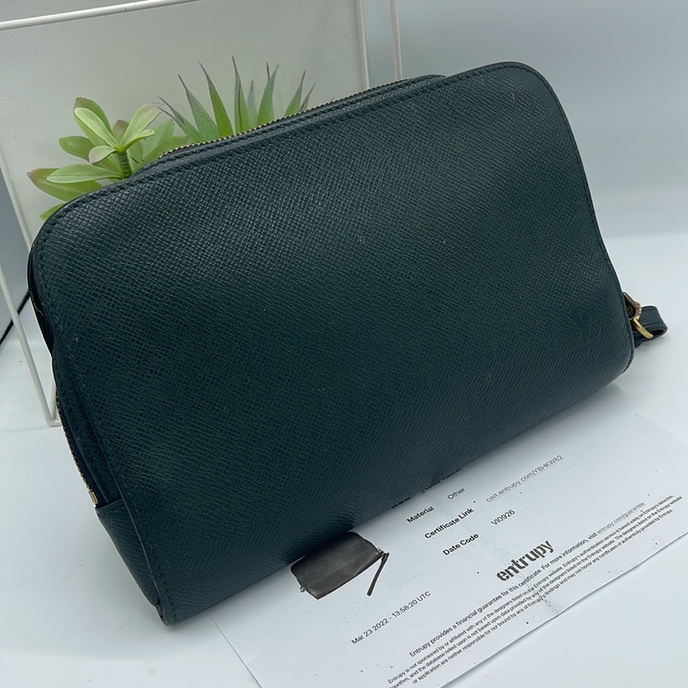 AUTHENTIC Louis Vuitton clutch / wristlet - Picture 11 of 12